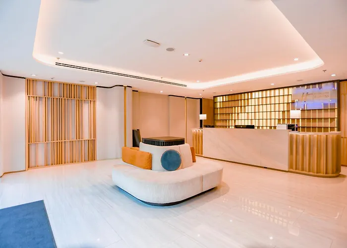 Express & Pier By Ihg 4*