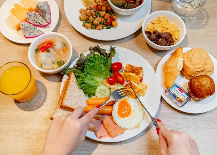 Express & Pier By Ihg Hotel Bangkok