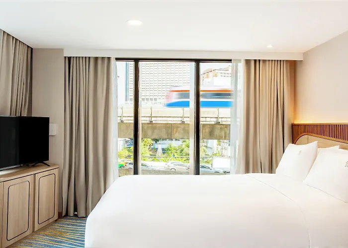 Express & Pier By Ihg فندق 4*
